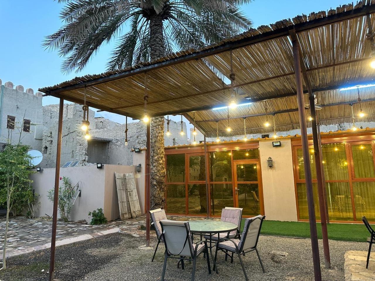 Al- Aqyr Rest Garden أستراحة حارة العقر Villa Nizwa Exteriör bild