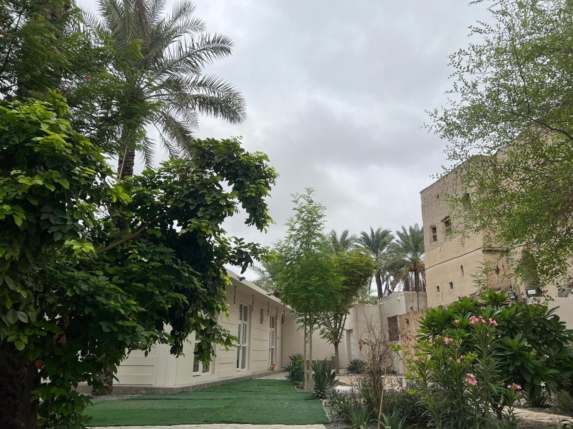 Al- Aqyr Rest Garden أستراحة حارة العقر Villa Nizwa Exteriör bild